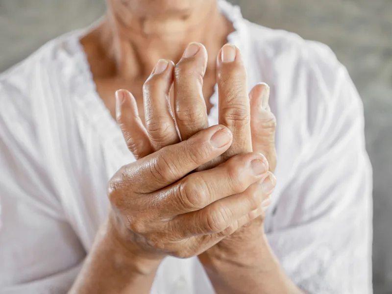 Chiropractic care for arthritis at Embrun Chiropractic Clinic in Embrun