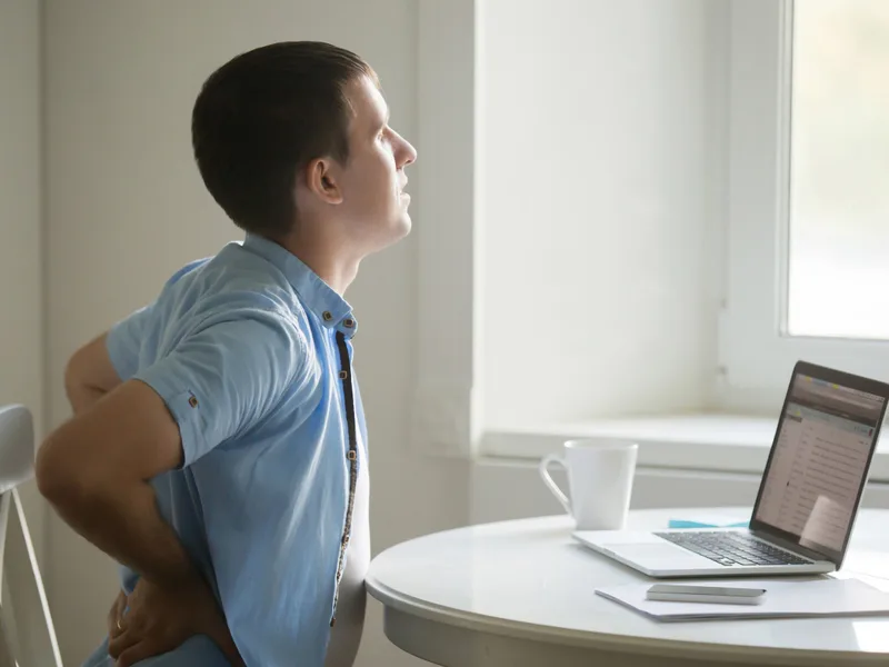 Embrun Chiropractic Clinic treating back pain in Embrun