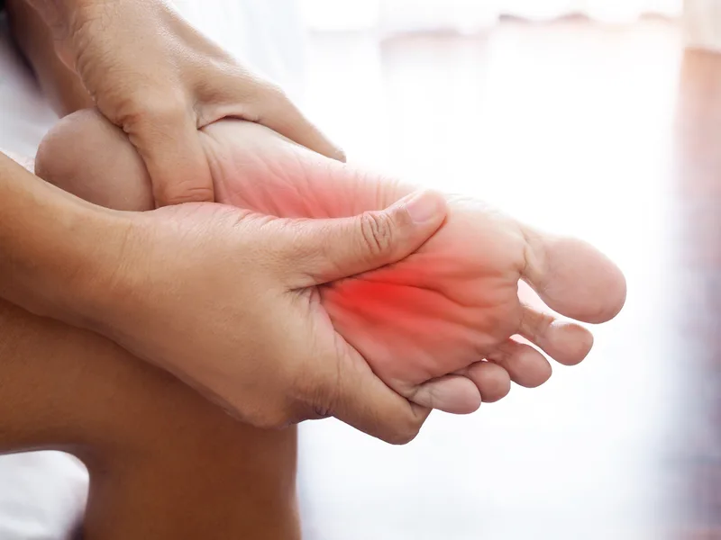 How Embrun Chiropractic Clinic treats plantar fasciitis in Embrun